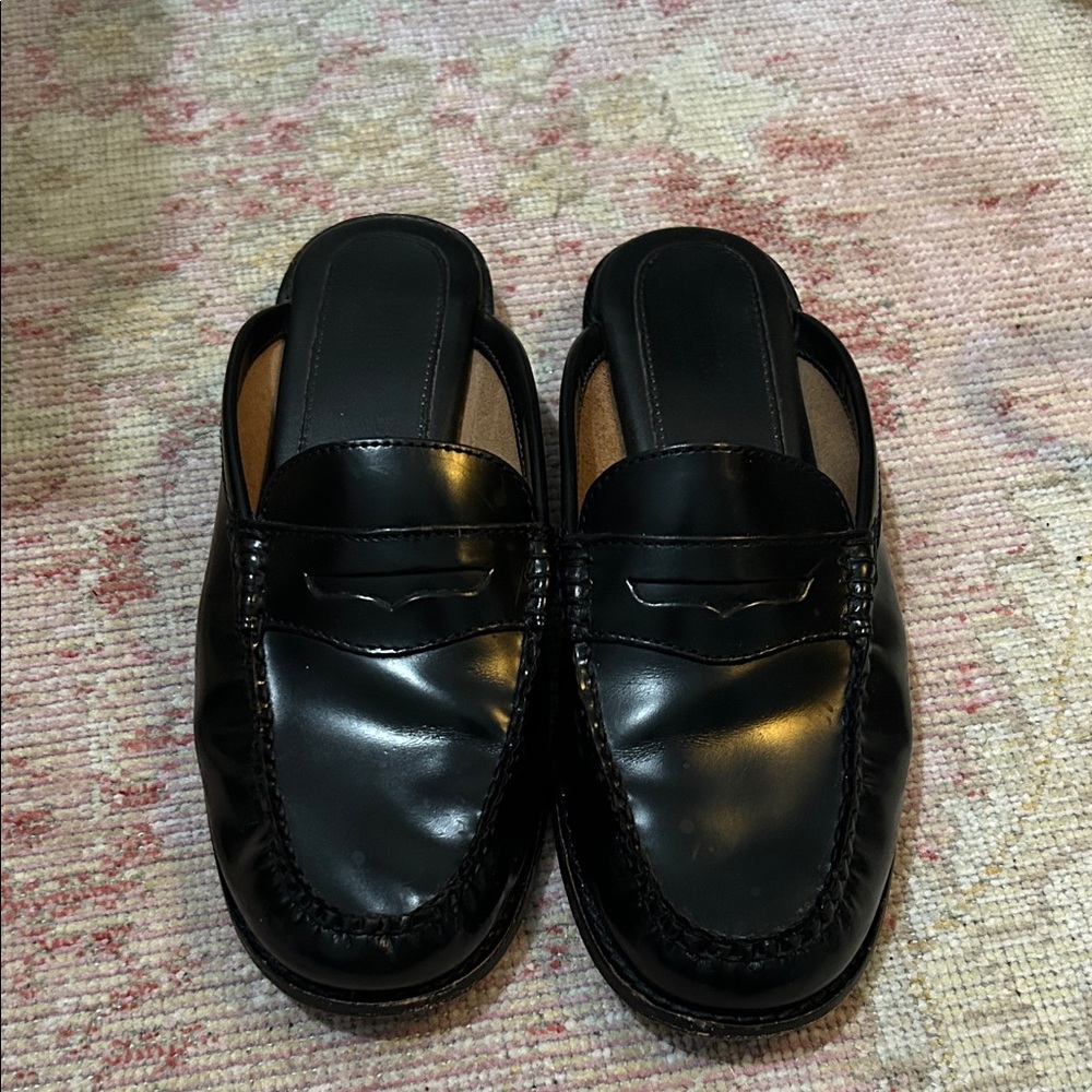 G.H. Bass & Co. Classic Black Slip-On Loafers - Picture 2 of 5
